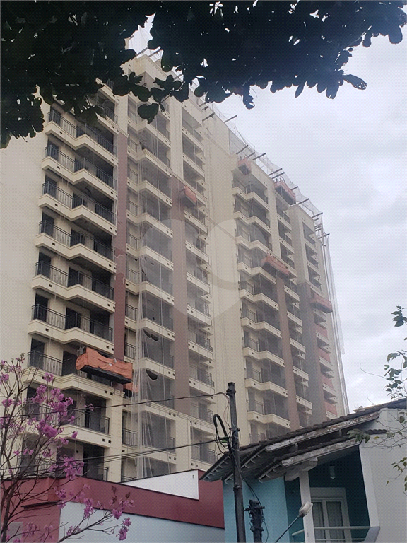 APARTAMENTO em VILA PAULICÉIA