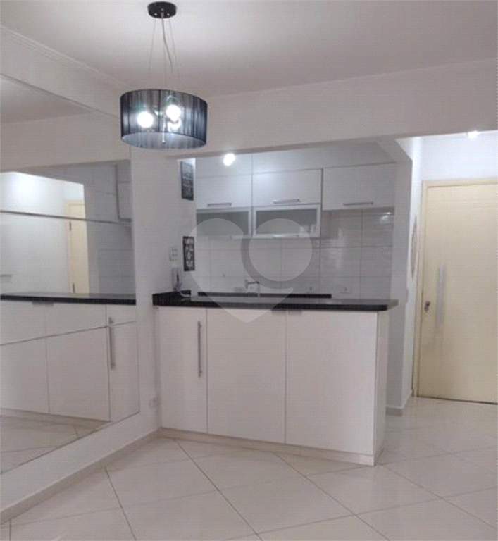 APARTAMENTO em CASA VERDE