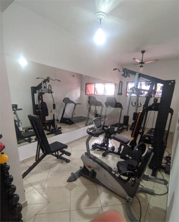 APARTAMENTO em CASA VERDE