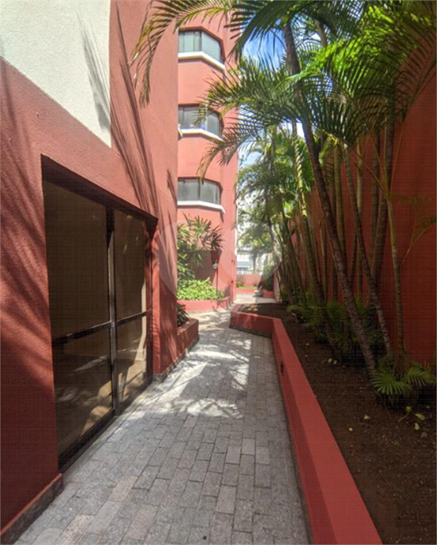 APARTAMENTO em CASA VERDE