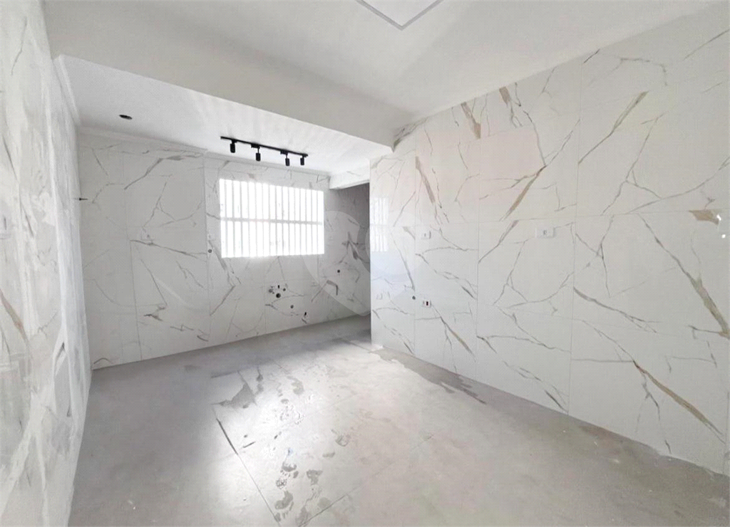 APARTAMENTO em SANTANA