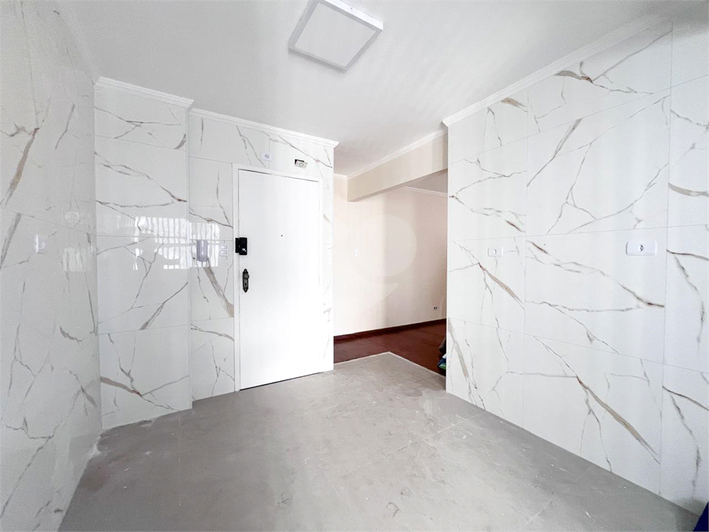 APARTAMENTO em SANTANA