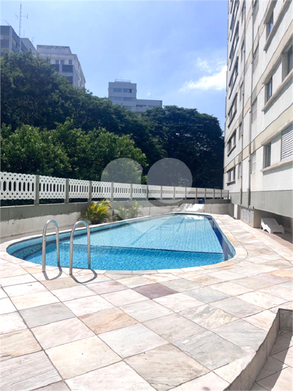 APARTAMENTO em SANTANA