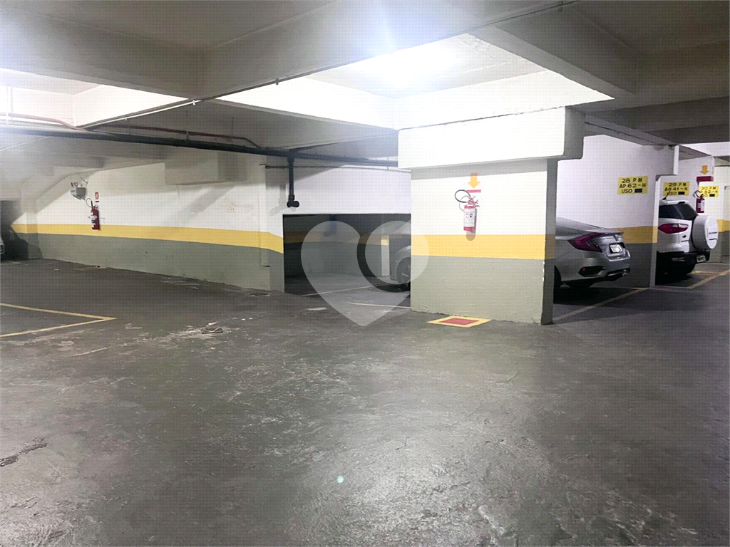 APARTAMENTO em SANTANA