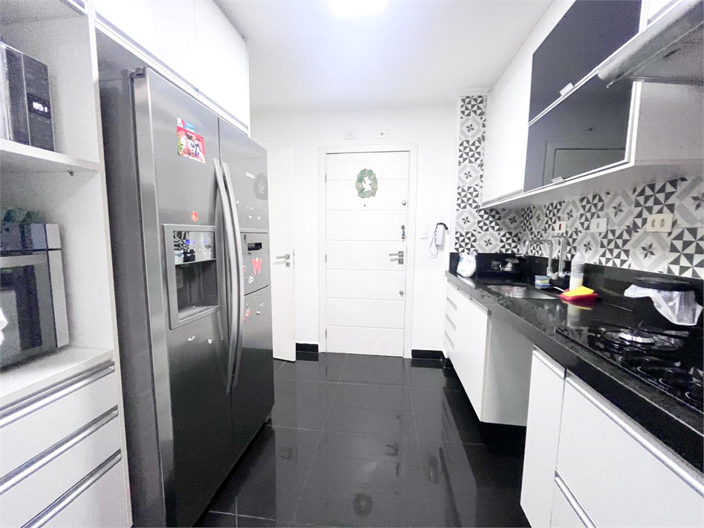 APARTAMENTO em SANTANA