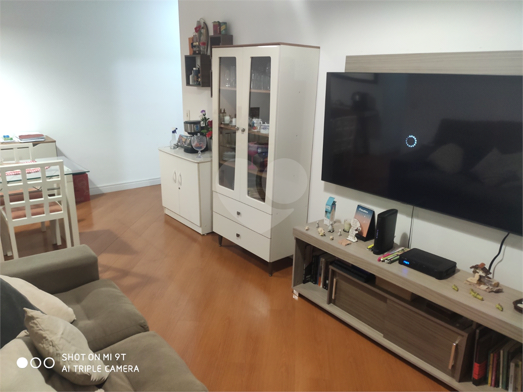 Apartamento a venda no bairro Santa Terezinha