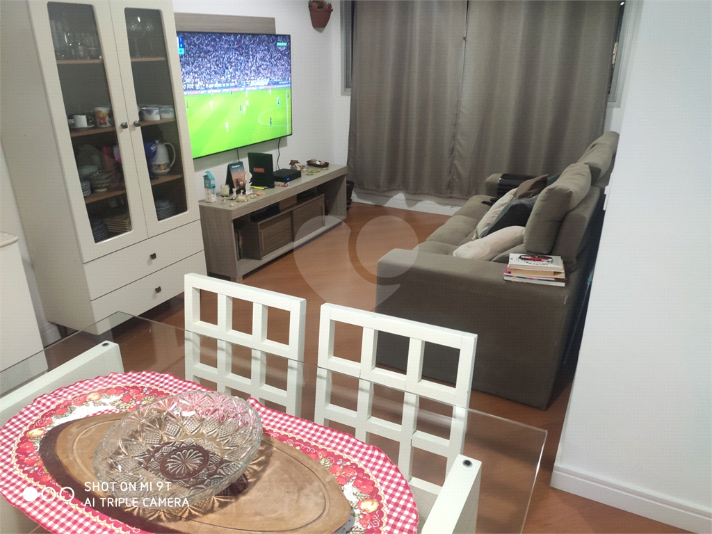 Apartamento a venda no bairro Santa Terezinha