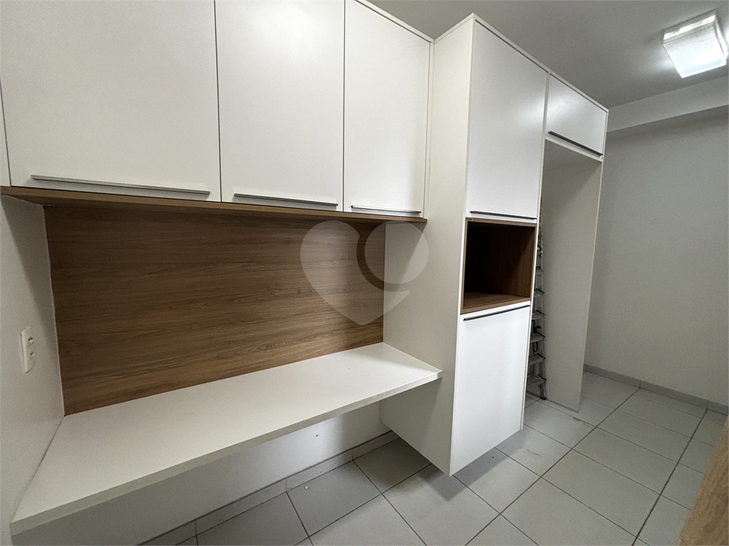 Apartamento com 3 suítes, 2 vagas na Barra Funda - Zona Oeste - SP
