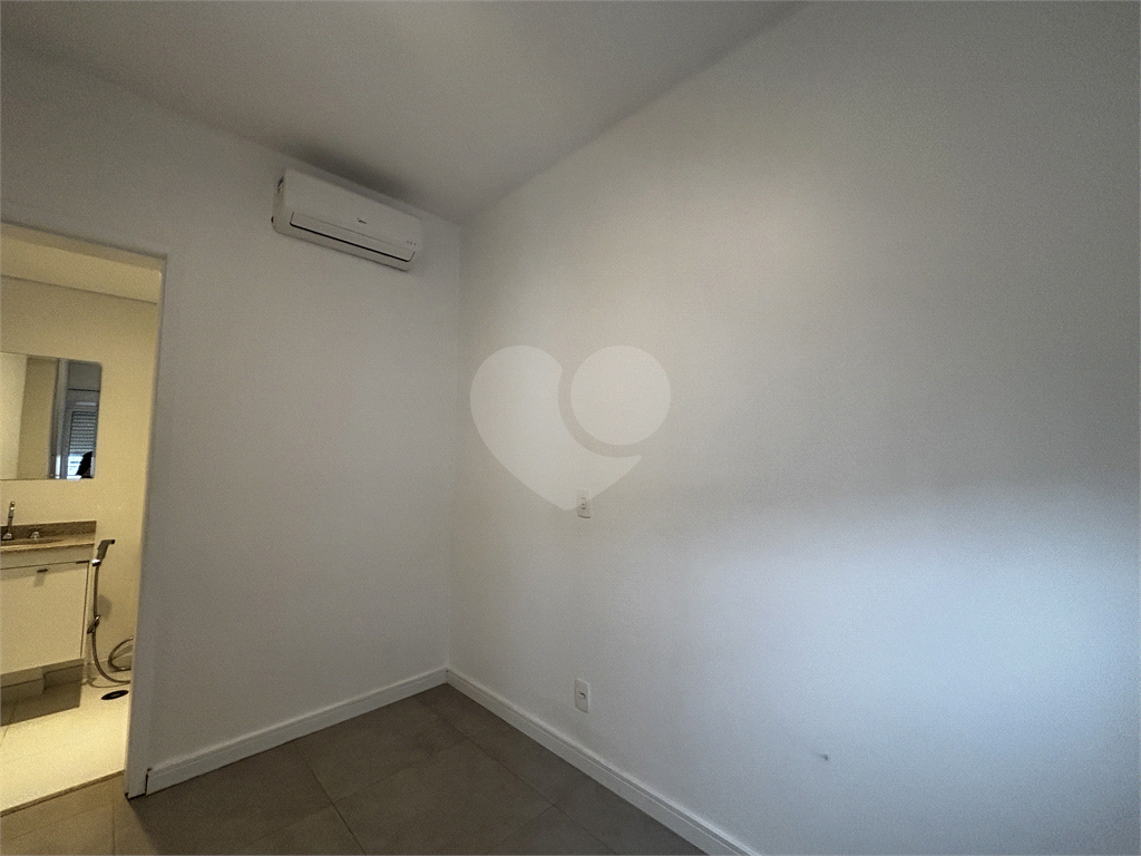 Apartamento com 3 suítes, 2 vagas na Barra Funda - Zona Oeste - SP