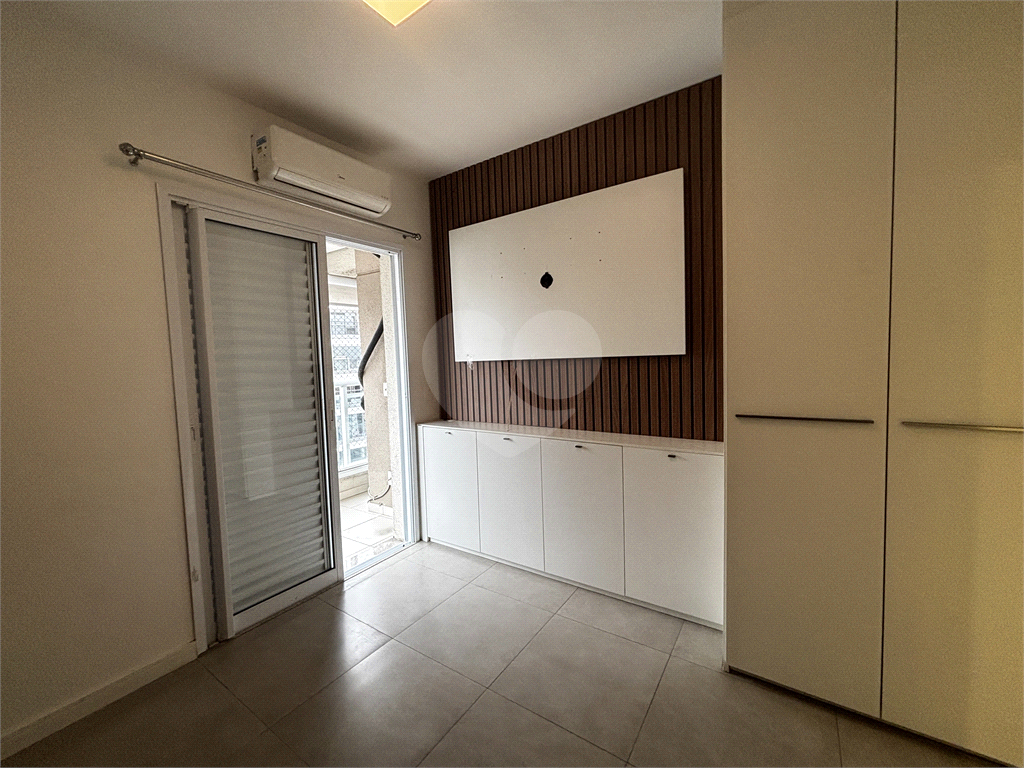Apartamento com 3 suítes, 2 vagas na Barra Funda - Zona Oeste - SP