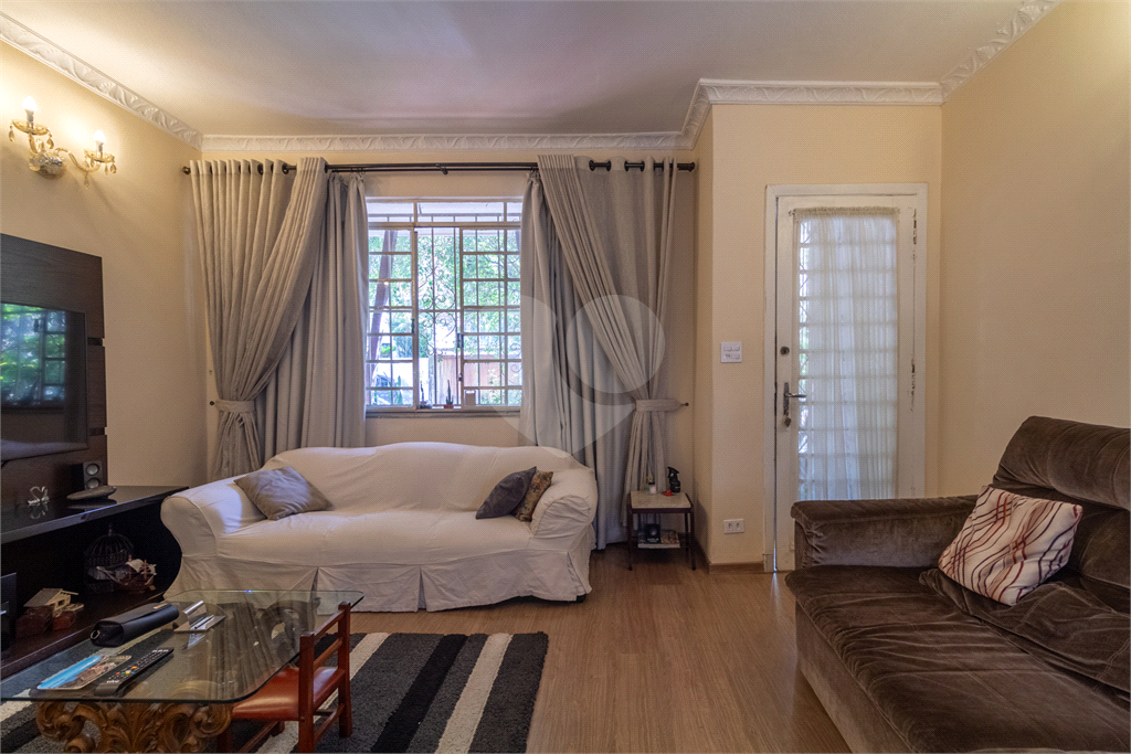Venda de Apartamento em Perdizes com 4 suítes e 3 vagas