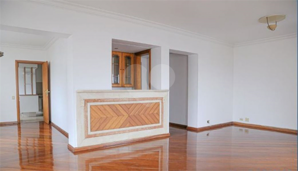 Venda de Apartamento em Perdizes com 4 suítes e 3 vagas