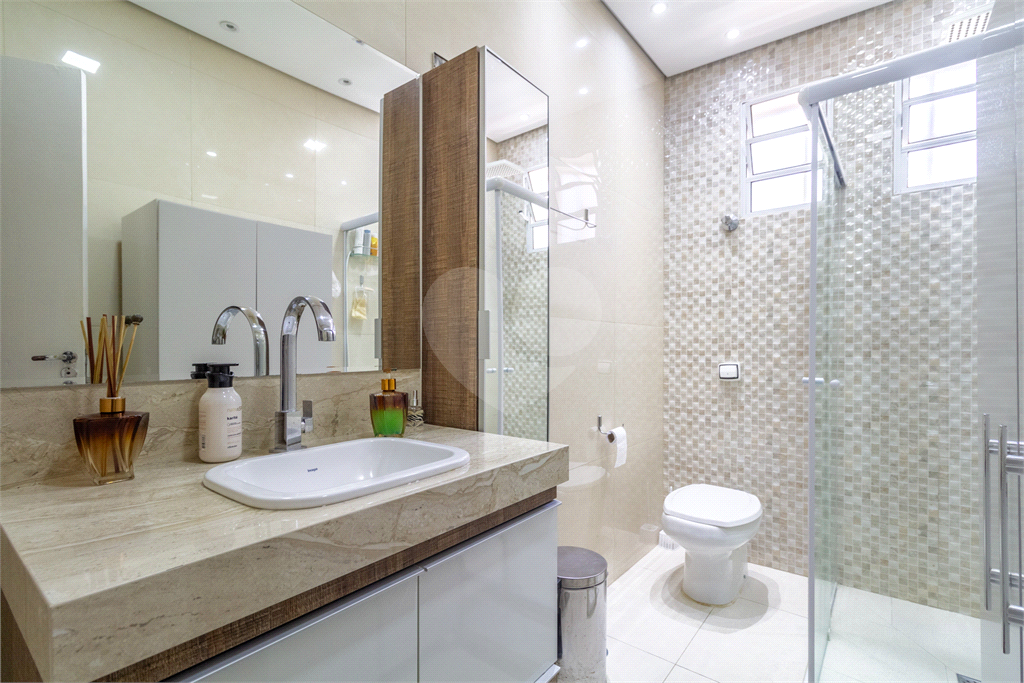 Venda de Apartamento em Perdizes com 4 suítes e 3 vagas