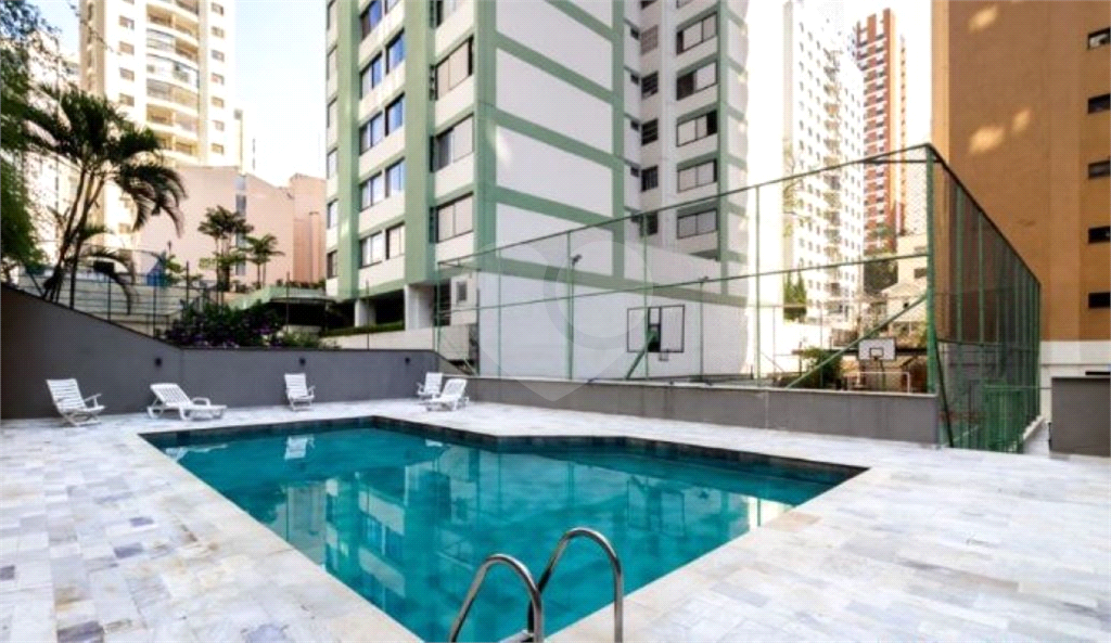 Venda de Apartamento em Perdizes com 4 suítes e 3 vagas