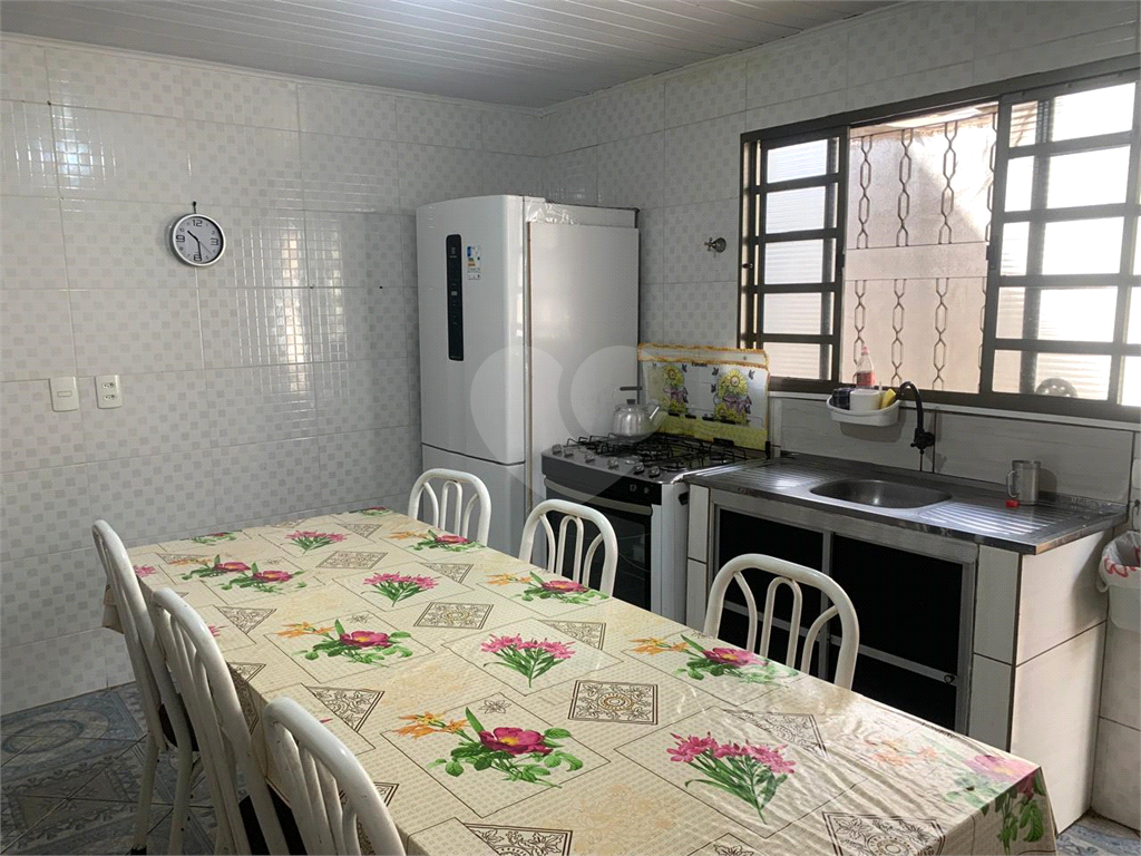 Casa à venda com 3 quartos, 130m² - Foto 4