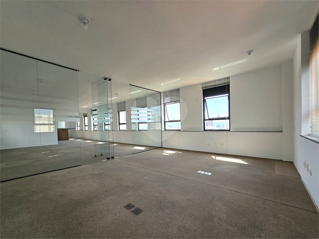 Sala Comercial para Aluguel com 2 Salas 2 Banheiros 2 Vagas em Perdizes São Paulo - SP