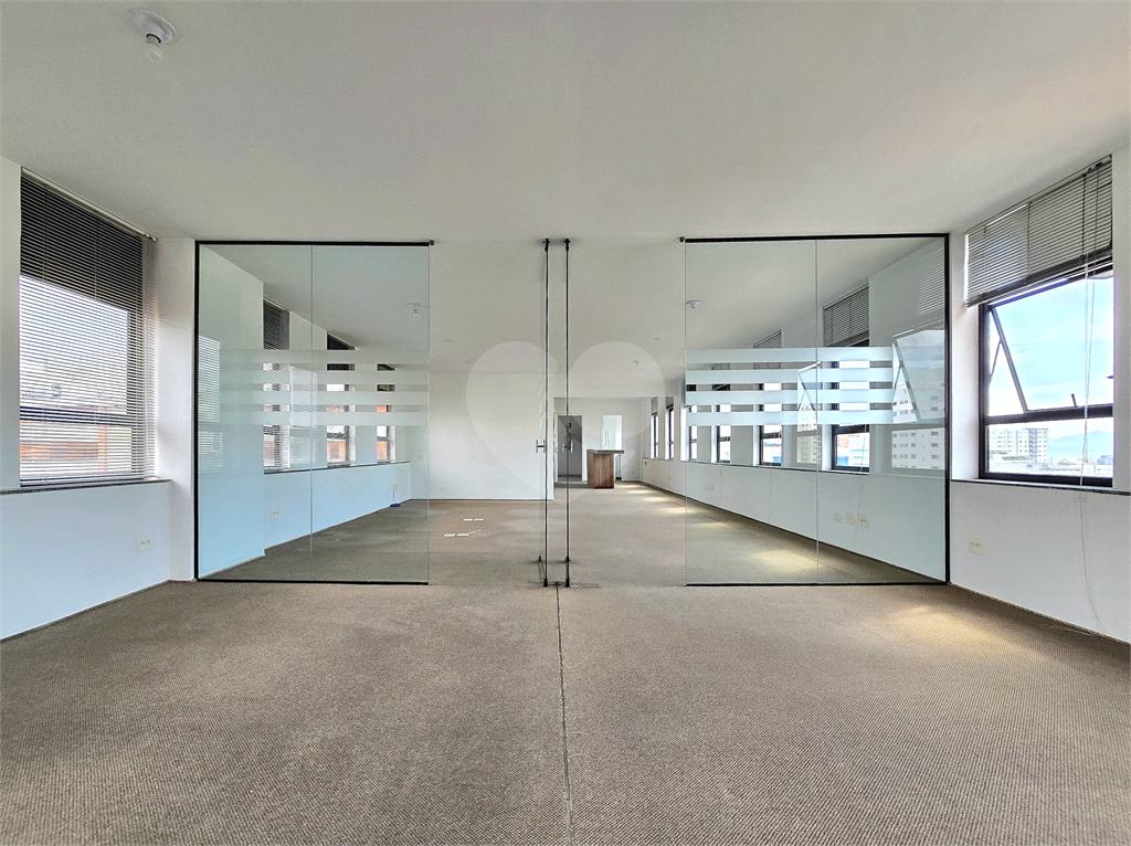 Sala Comercial para Aluguel com 2 Salas 2 Banheiros 2 Vagas em Perdizes São Paulo - SP