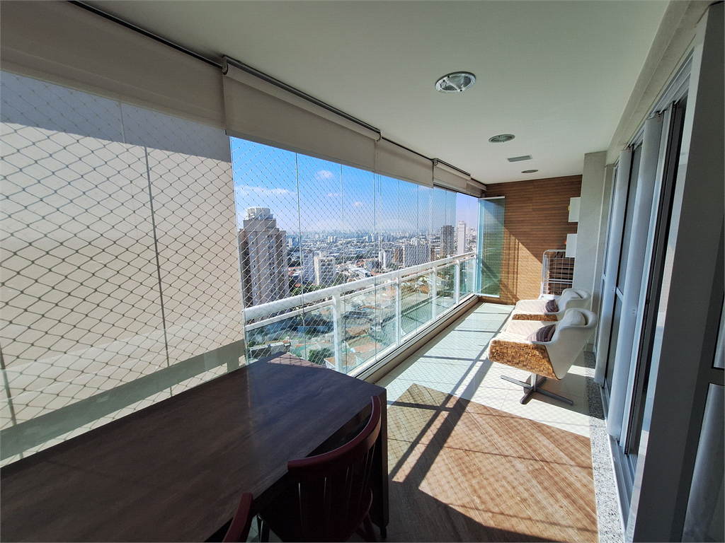 Apartamento com Varanda Gourmet na Vila Maria