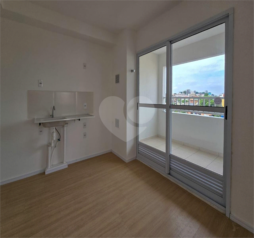 APARTAMENTO DE 28,61 M² COM 01 DORMITÓRIO COM PISO LAMINADO PARA LOCAÇÃO OU VENDA NA CASA VERDE