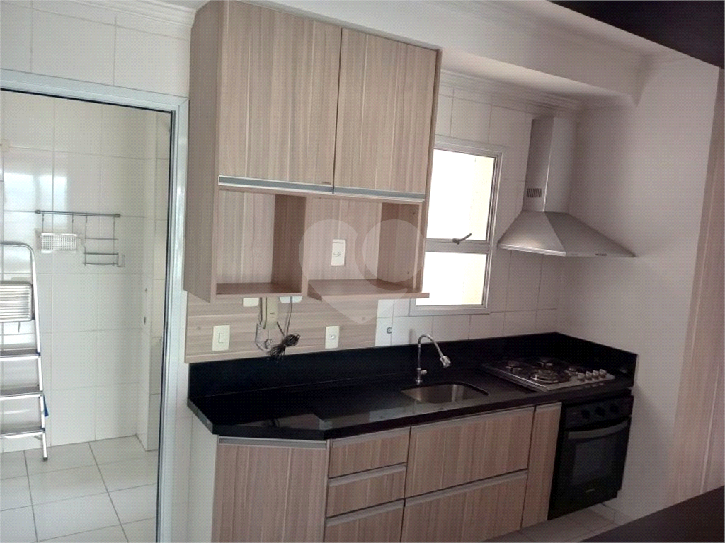 Apartamento de 78 m com 2 dormitórios no bairro do Limão