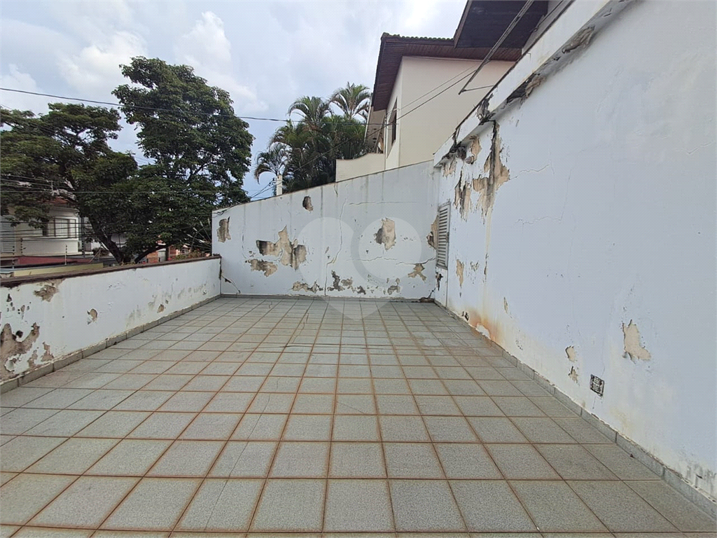 Casa sobrado de 202m² com 3 quartos, 1 suíte quintal grande 3 vagas Vila Romana