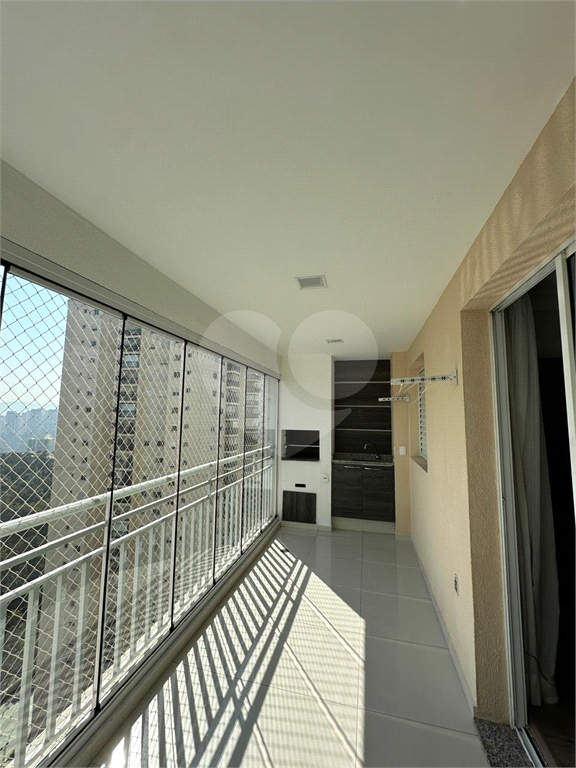 Apartamento 105m²  com 4 Dormitórios, Varanda Gourmet e 2 Vagas – Parque Barueri