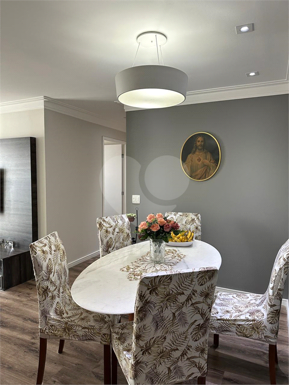 Apartamento 105m²  com 4 Dormitórios, Varanda Gourmet e 2 Vagas – Parque Barueri