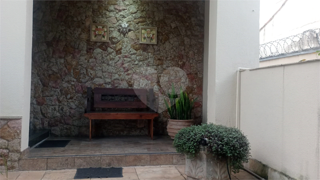 Casa à venda e aluguel com 3 quartos, 273m² - Foto 5