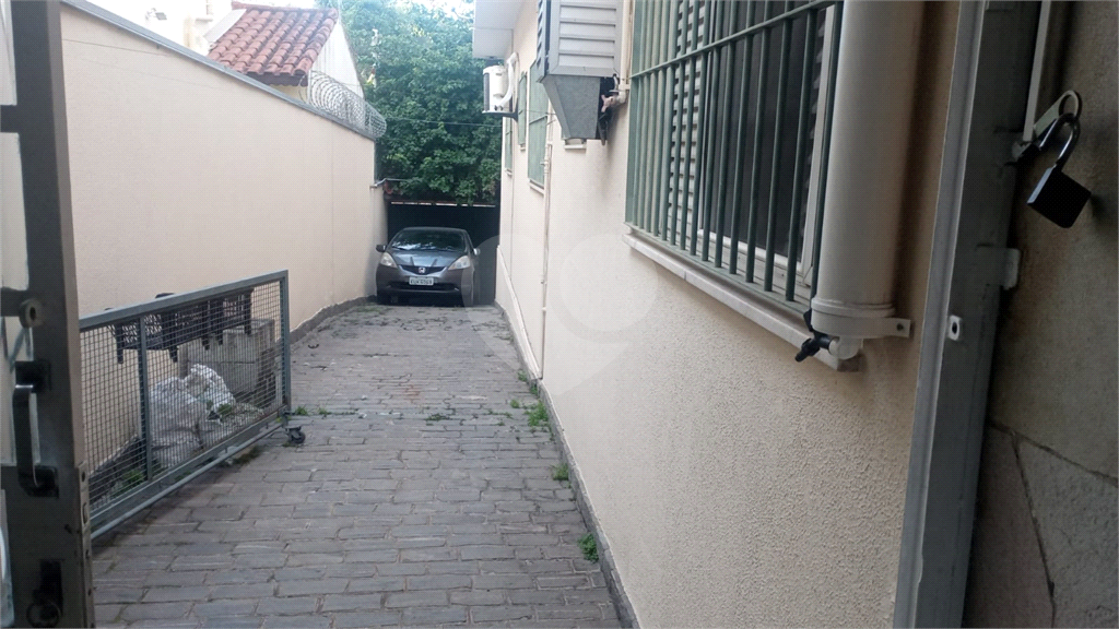 Casa à venda e aluguel com 3 quartos, 273m² - Foto 7