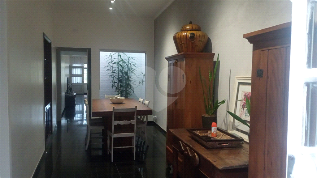 Casa à venda e aluguel com 3 quartos, 273m² - Foto 13