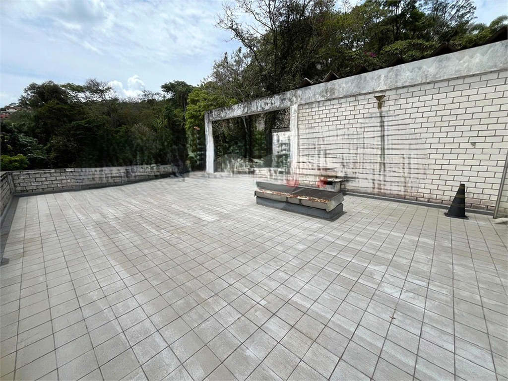 Casa à venda | 1260m² | 4 suítes | 6 vagas em Roseira | Mairiporã SP!
