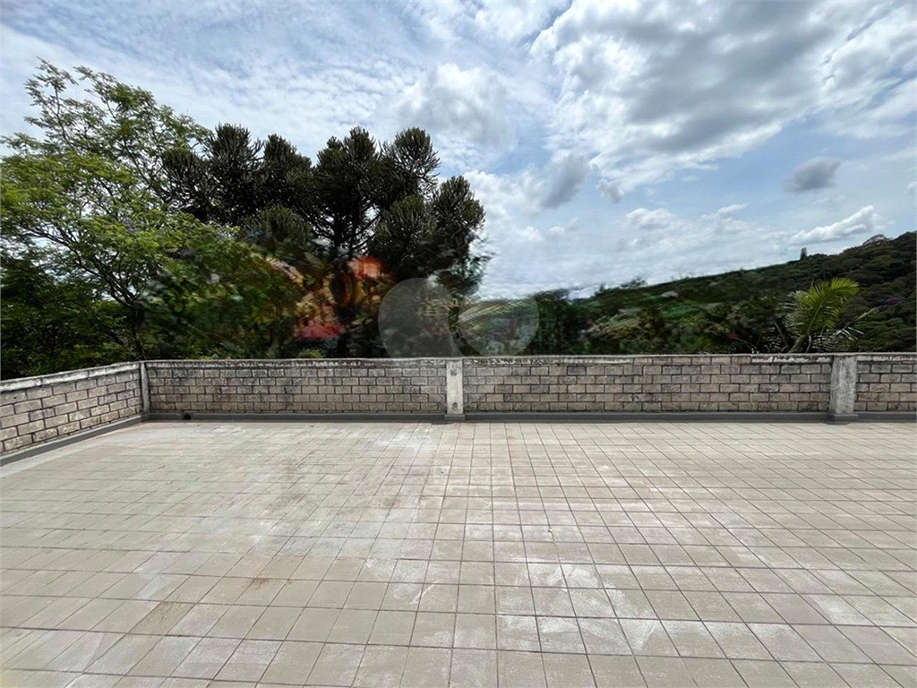 Casa à venda | 1260m² | 4 suítes | 6 vagas em Roseira | Mairiporã SP!
