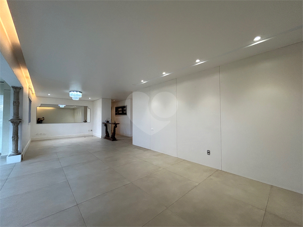 Apartamento na Vila Leopoldina de 158m2 com Hall Privativo 