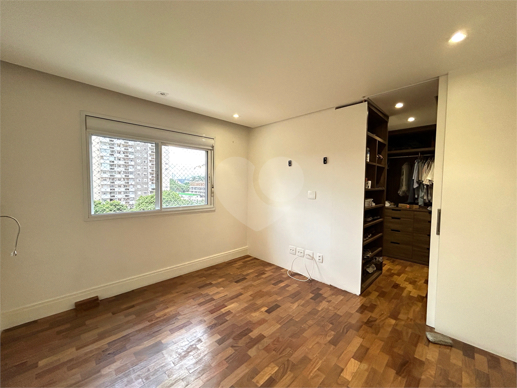 Apartamento na Vila Leopoldina de 158m2 com Hall Privativo 