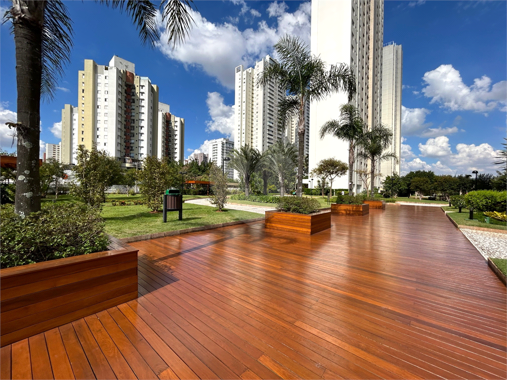 Apartamento na Vila Leopoldina de 158m2 com Hall Privativo com 03 suítes e 03 vagas de Garagem