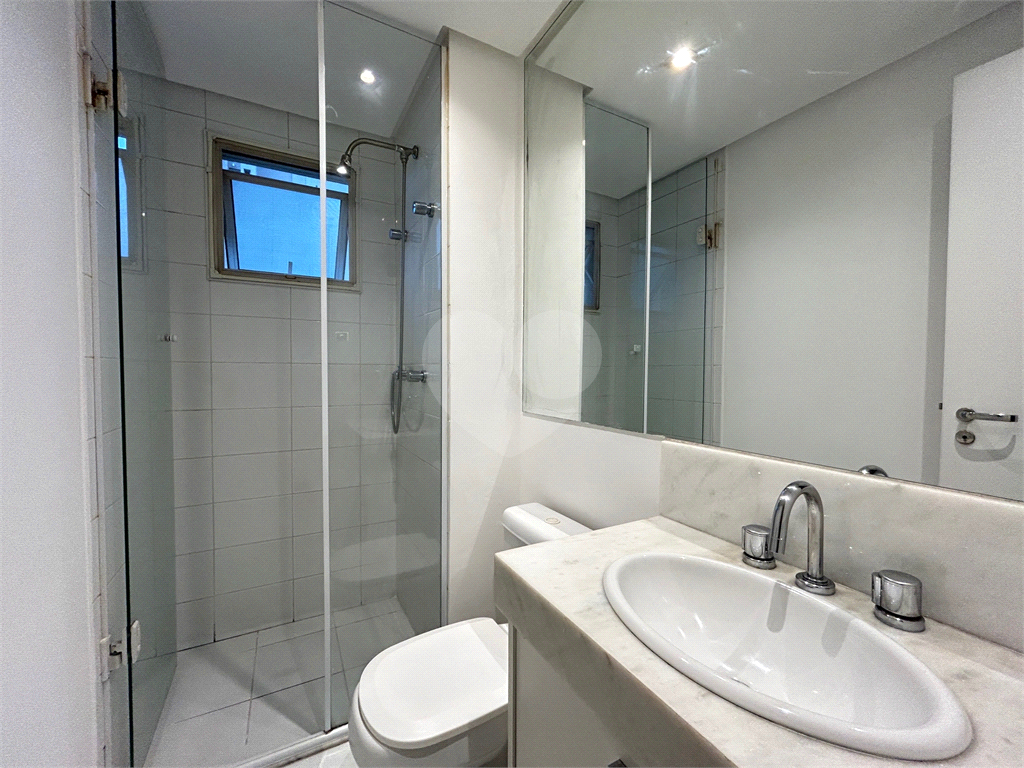 Apartamento na Vila Leopoldina de 158m2 com Hall Privativo com 03 suítes e 03 vagas de Garagem