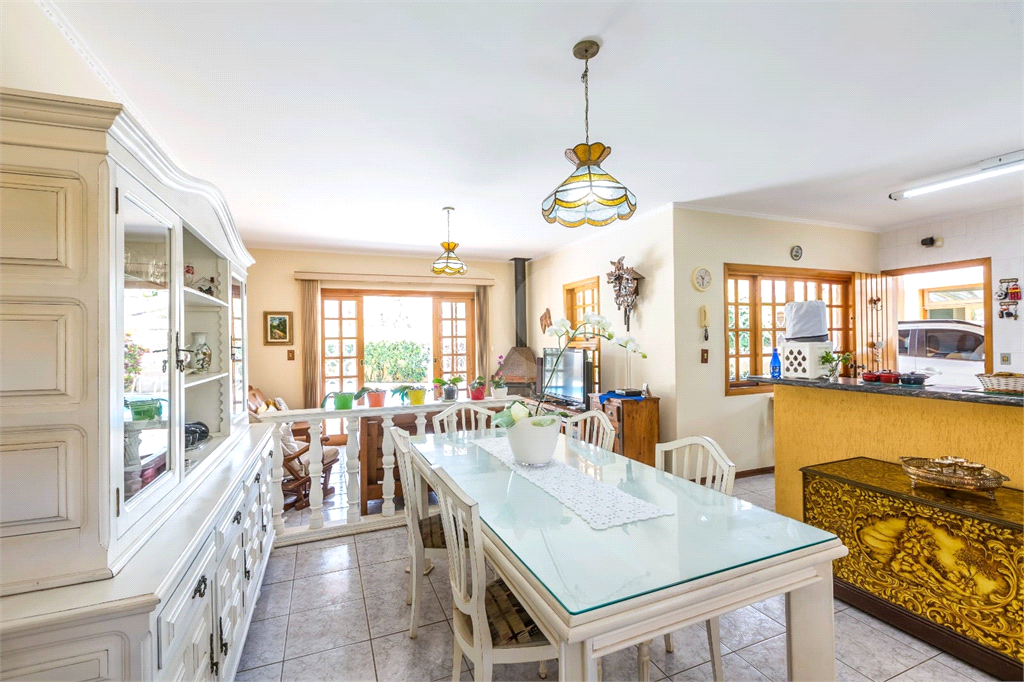 Casa à venda com 3 quartos, 230m² - Foto 6