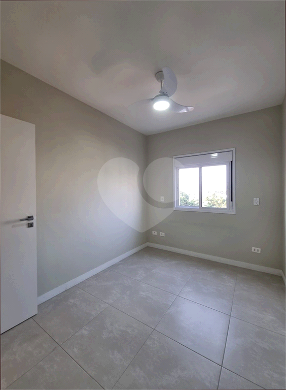APARTAMENTO em ITAGUÁ