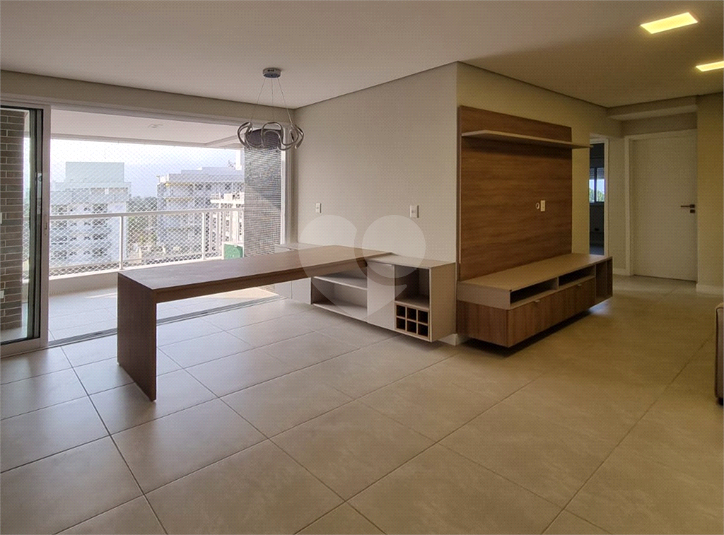 APARTAMENTO em ITAGUÁ