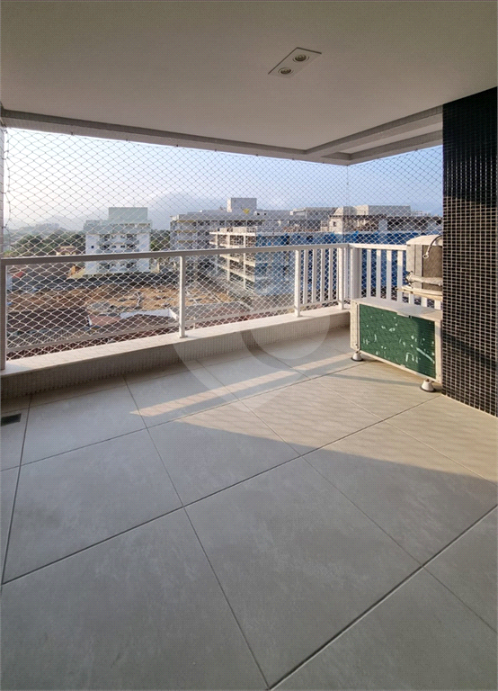 APARTAMENTO em ITAGUÁ