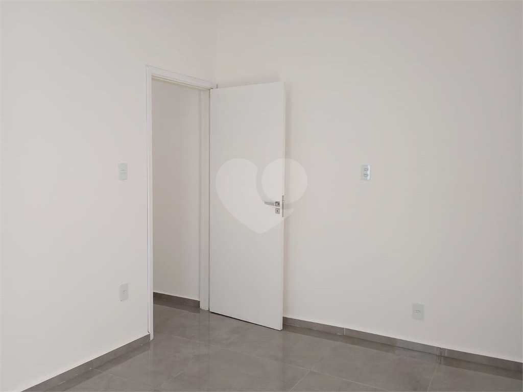 Casa à venda com 2 quartos, 83m² - Foto 17