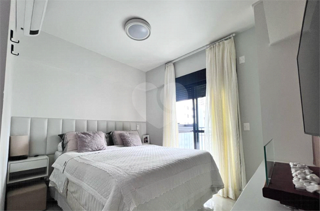 APARTAMENTO em SANTANA