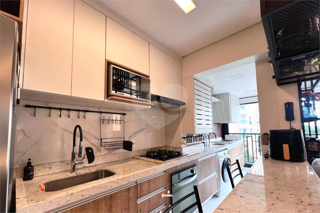 APARTAMENTO em SANTANA
