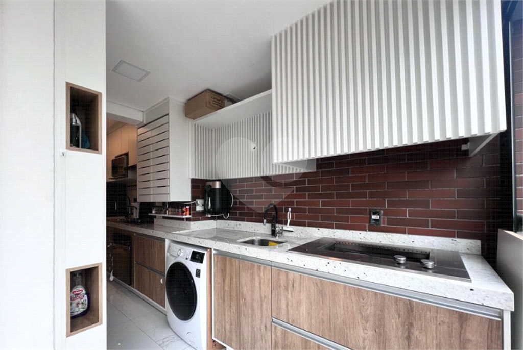 APARTAMENTO em SANTANA