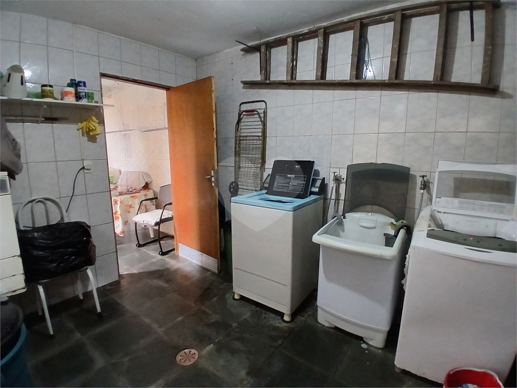 Sobrado à venda no Tucuruvi com garagem para 3 carros.