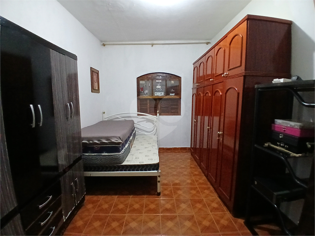Sobrado à venda no Tucuruvi com garagem para 3 carros.