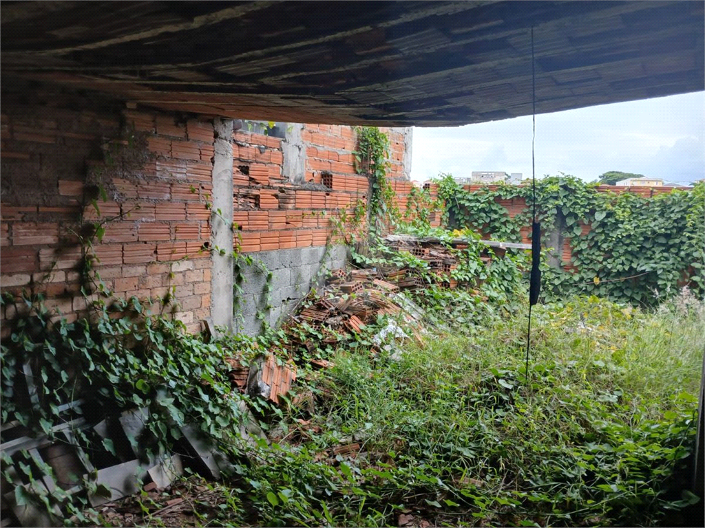 Terreno a venda proximo ao bairro Analia Franco