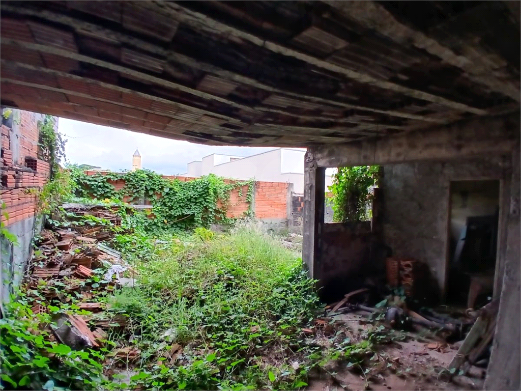 Terreno a venda proximo ao bairro Analia Franco