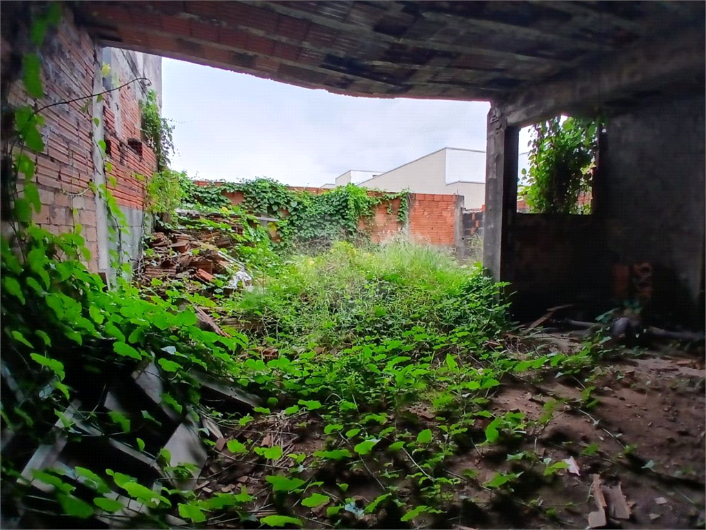 Terreno a venda proximo ao bairro Analia Franco