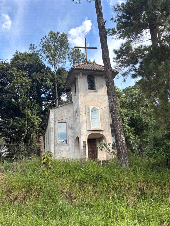 Galpão Comercial na Serra da Cantareira com 700m² AC em 2580m² de terreno, 80 vagas